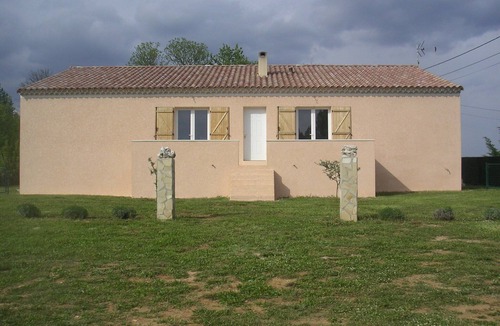 Banne Villa | Poppy gîte in quiet Southern Ardèche