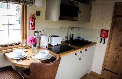 St Harmon House | Poppy