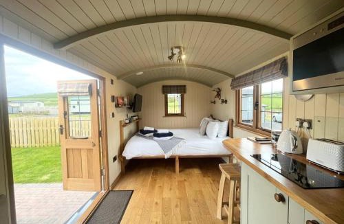 St Harmon House | Poppy