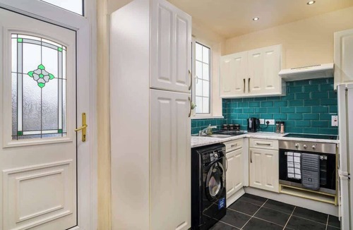 Sheffield House | Poppy House 3Bed in Sheffield