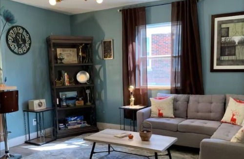 Chanute House | Poppy's Place