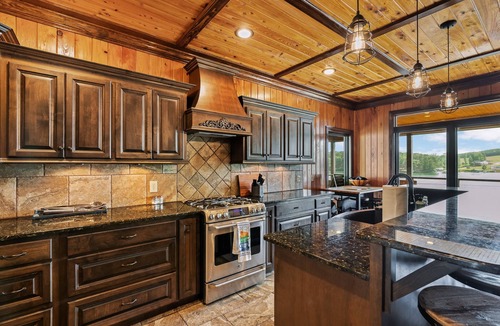 Arley House | Pops Place - Everything you need for a perfect vacation!