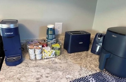 Painter House | Pop’s Playhouse in Painter