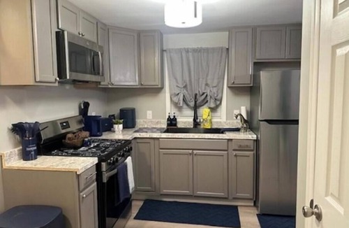 Painter House | Pop’s Playhouse in Painter