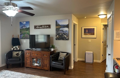 Bozeman Condo | Popular Bozeman Vacation Condo! Convenient central location