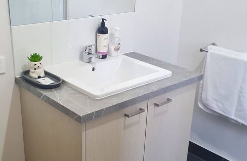 Shepparton North House | Popular Villa -Accommodation in Shepparton