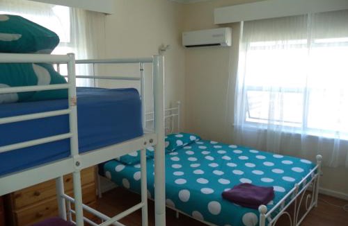 Port Adelaide Hostel | Port Adelaide Backpackers