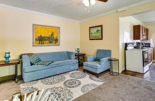 Lakeview  Jefferson County Apartment | Port Arthur Homebase: Work, Dine & Play!
