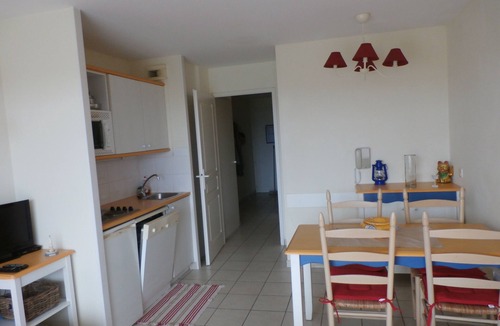 Bourgenay Apartment | Port Bourgenay 2-room apartment Facing the golf course, south facing