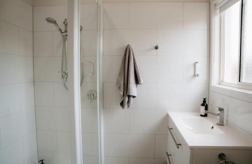 Port Campbell House | Port Campbell Coastal Unit 3