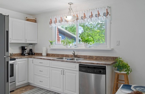 Port Carling House | Port Carling Muskoka 2 bdrm.