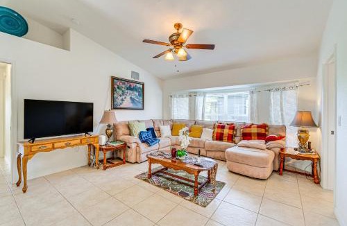 Port Charlotte House | Port Charlotte Home ~ 3 Mi to Beach & Harbor!