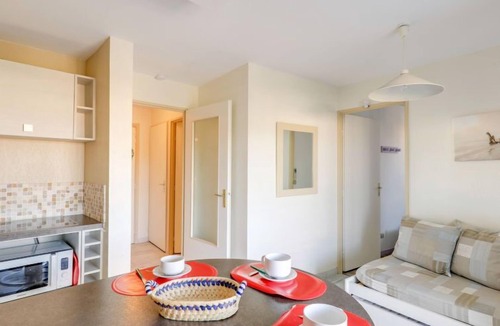 Frejus Plage Apartment | Port d'Attache by Interhome