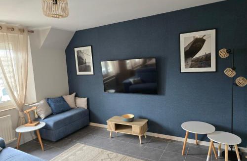Cancale Apartment | Port de La Houle - Beau 3 pièces classé 3 étoiles avec garage privé