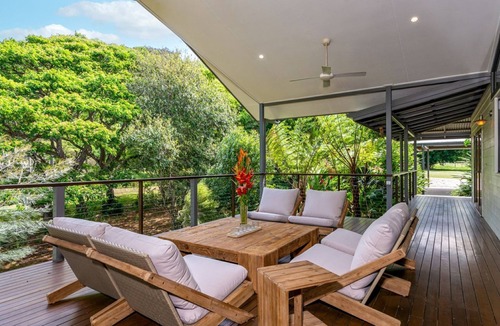 Mowbray House | Port Douglas Valley Magic