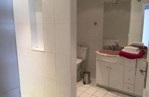 Saint-Martin de Brehal Apartment | Port Homard