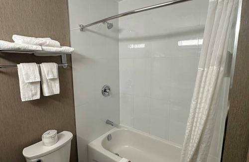 Port Hope Hotel | Port Hope Inn