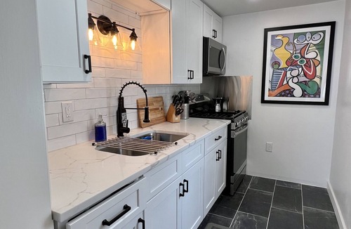 Port Jervis House | Port Jervis' Charming Getaway