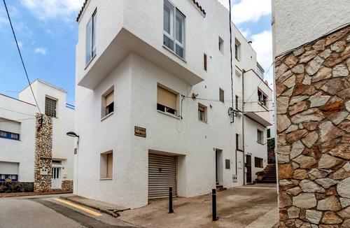 Llanca Apartment | Port Llançà 35 - Apartment in the port area
