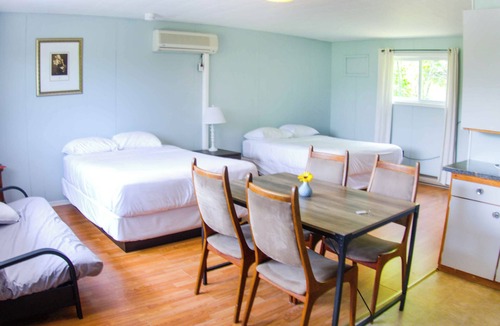 Port Loring Hotel | Port Loring Northland Motel