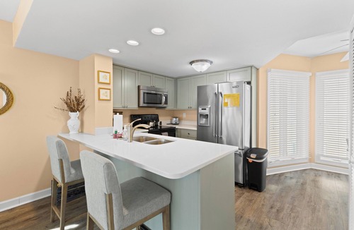 Isle of Palms Villa | Port O' Call B201 by Deserving Vacations