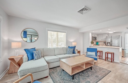 Isle of Palms Villa | Port O' Call D101 by Deserving Vacations