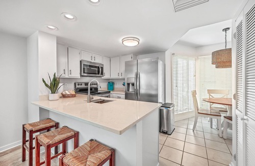 Isle of Palms Villa | Port O' Call D101 by Deserving Vacations