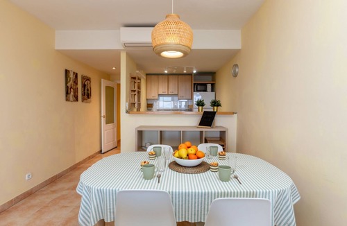 Pals Apartment | Port Pals Sunrise & Sunset by Interhome