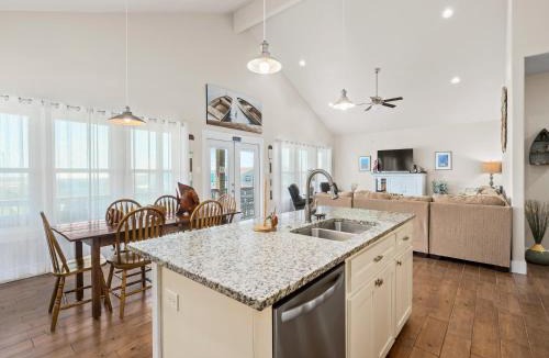 City-by-the Sea House | Port Royal Dream