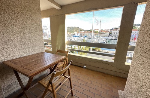 Port-Vendres Apartment | Port-Vendres: Apartment 4 ppl, port view, elevator