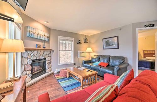 Onekama Apartment | Portage Lake Condo with Deck and Pool Access!