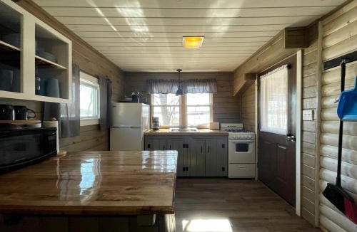 Portage Lake House | Portage Lakeside Cabins in Portage Lake, ME