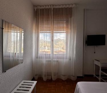 Brinas Hotel | Portal De La Rioja