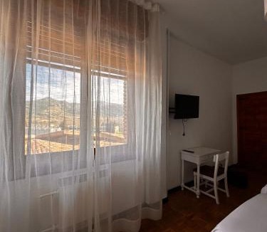Brinas Hotel | Portal De La Rioja