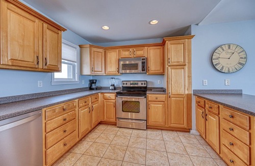 Ocean City Beach House | Portals - Oceanfront Luxury Retreat on Topsail Island
