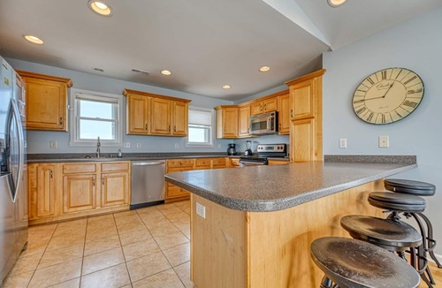Ocean City Beach House | Portals - Oceanfront Luxury Retreat on Topsail Island