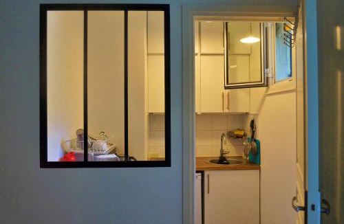 16th Arrondissement Apartment | Porte d'Auteuil Paris furnished Appt