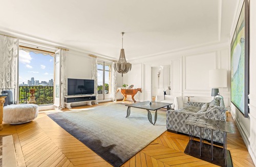 Porte-Dauphine Apartment | Porte Dauphine