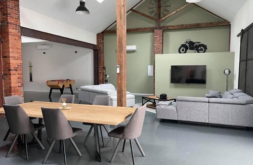 Jarny Villa | Porte17