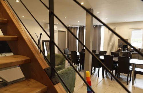 Creuzier-le-Vieux House | Portes de Vichy