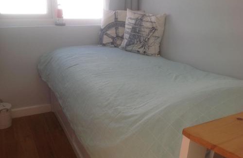 Ventnor Villa | PORTHOLES