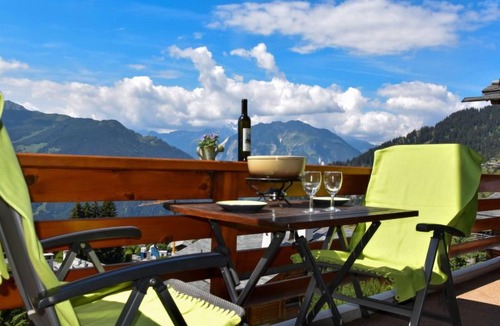 Verbier Apartment | Porthos 37 by Interhome