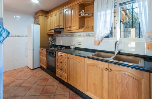 Barig Villa | PORTILET - Great villa with private pool amidst the mountains.