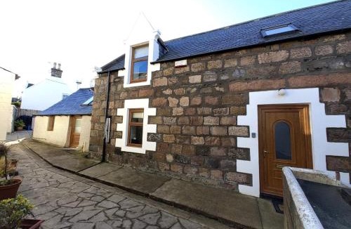 Buckie House | Portknockie 17 Harbour Place