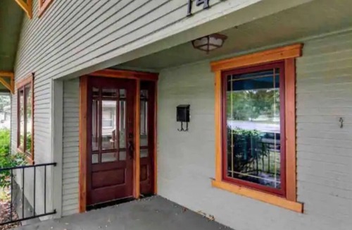 Springfield House | Portland Speakeasy