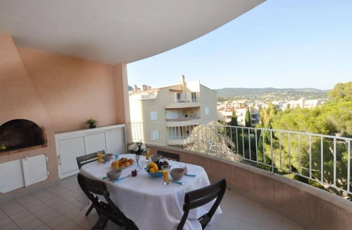 Cavaliere Apartment | Porto di Mar by Interhome