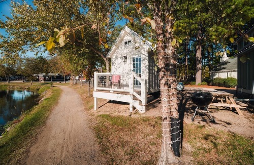 Gadsden Cottage | Portofino at River Rocks Landing