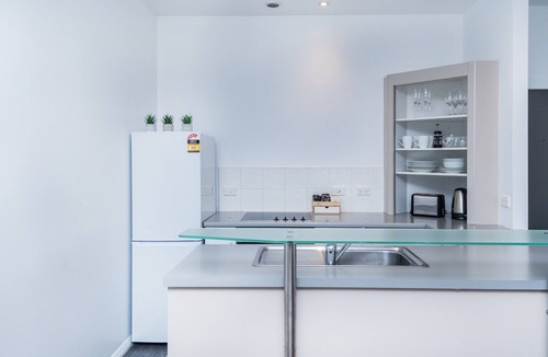 Gisborne Apartment | Portside Hotel