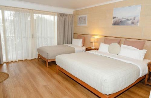 Port Campbell Hotel | Portside Motel