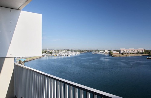 Newcastle Apartment | Portside on Honeysuckle